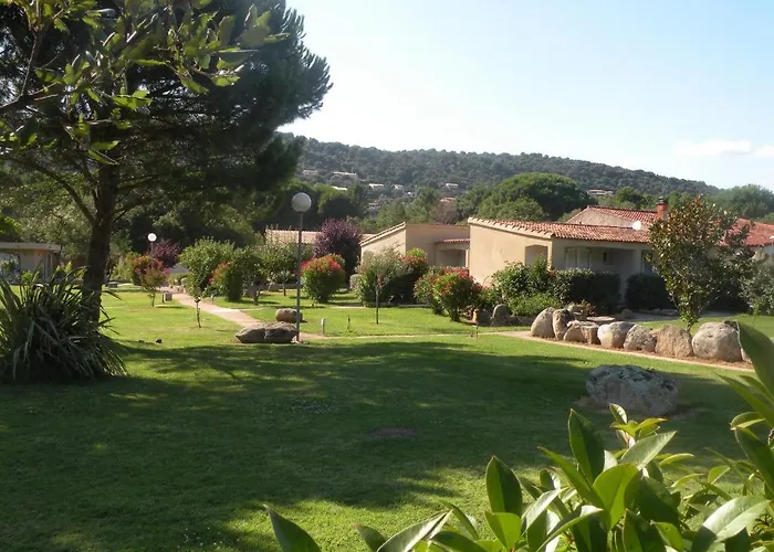 Les Jardins De Santa Giulia Pensionat