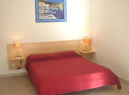 Les Jardins De Santa Giulia Guest house