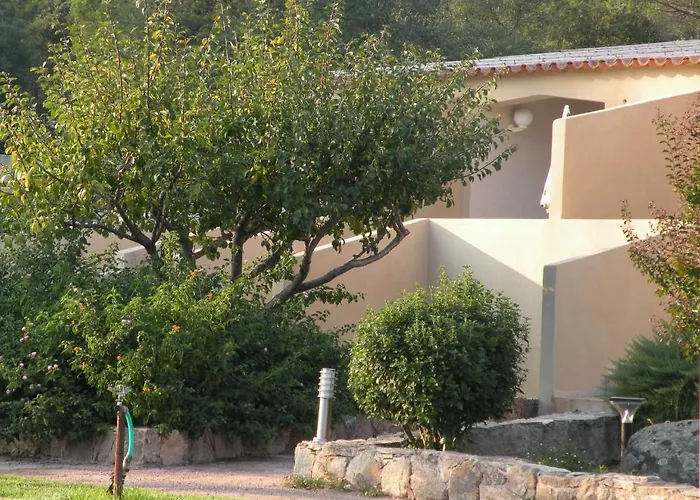 Les Jardins De Santa Giulia Порто-Веккьо